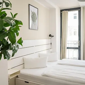 Fantastic 2 Bedroom Berlin